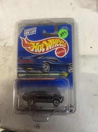 1999 Mustang Mach 1 #11/12 (Treasure Hunt)