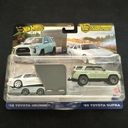 Hot Wheels Premium Team Transport '18 Toyota 4Runner & '89 Toyota Supra