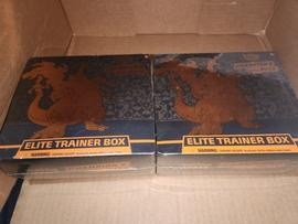 Pokemon Champion's Path Charizard Elite Trainer Box